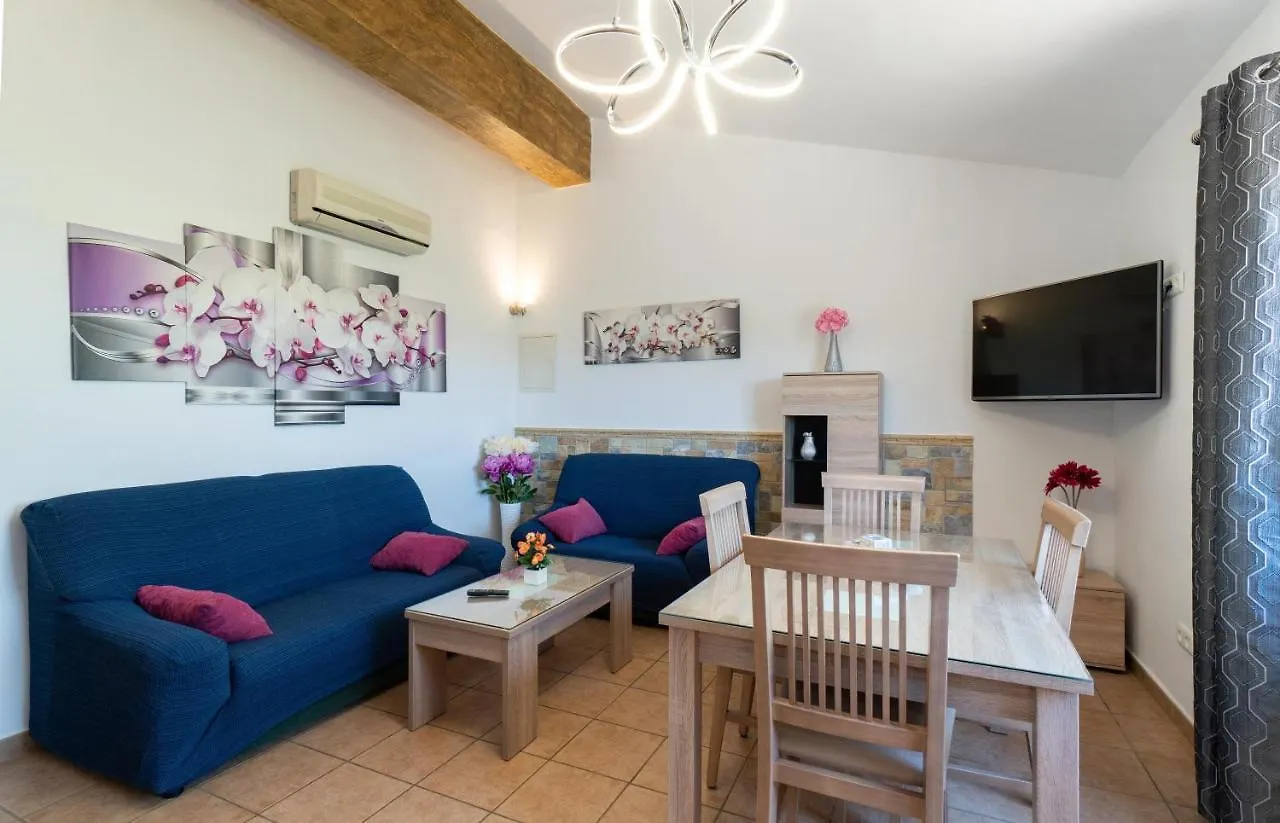 Los Aperos 2 Velez Malaga Holiday home